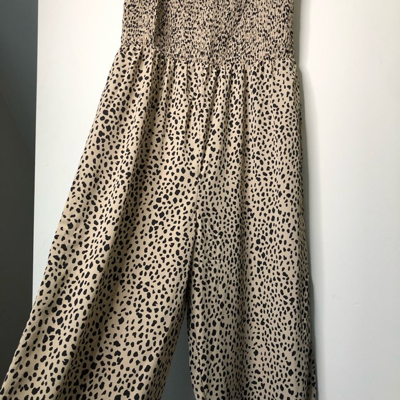 Shein Wide Leg Cami Jumpsuit Romper Dalmation Dots Sz M - Picture 6 of 11